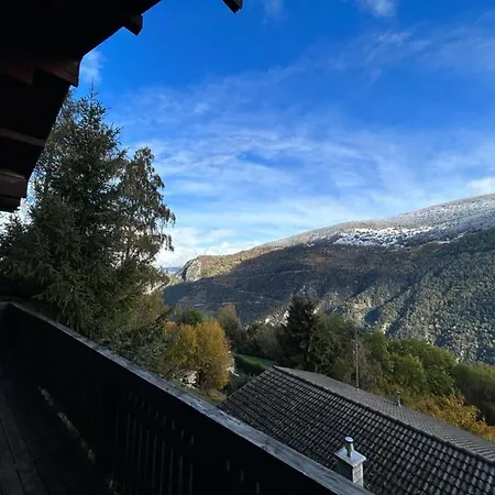 In Near Les Masses Chairlift * Vex